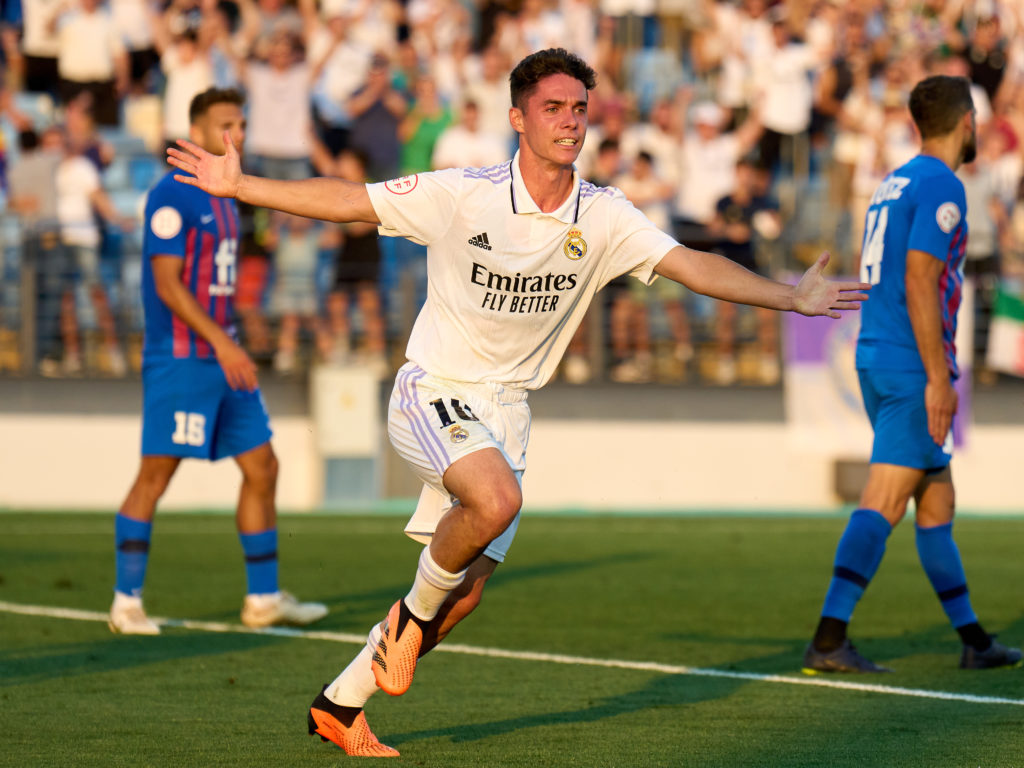 Real Madrid Castilla v CD Eldense - Primera RFEF Play Off