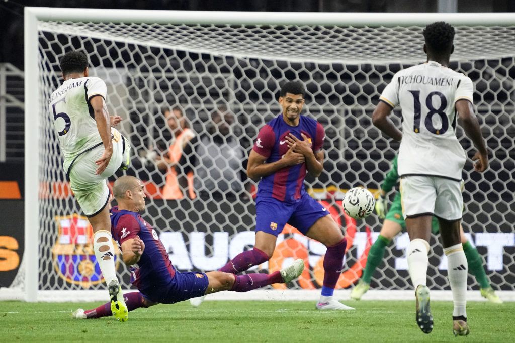 FC Barcelona v Real Madrid - Pre-Season Friendly